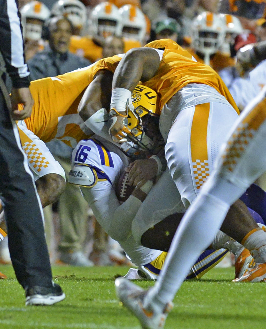 lsutenn.111917 HS 1122.JPG